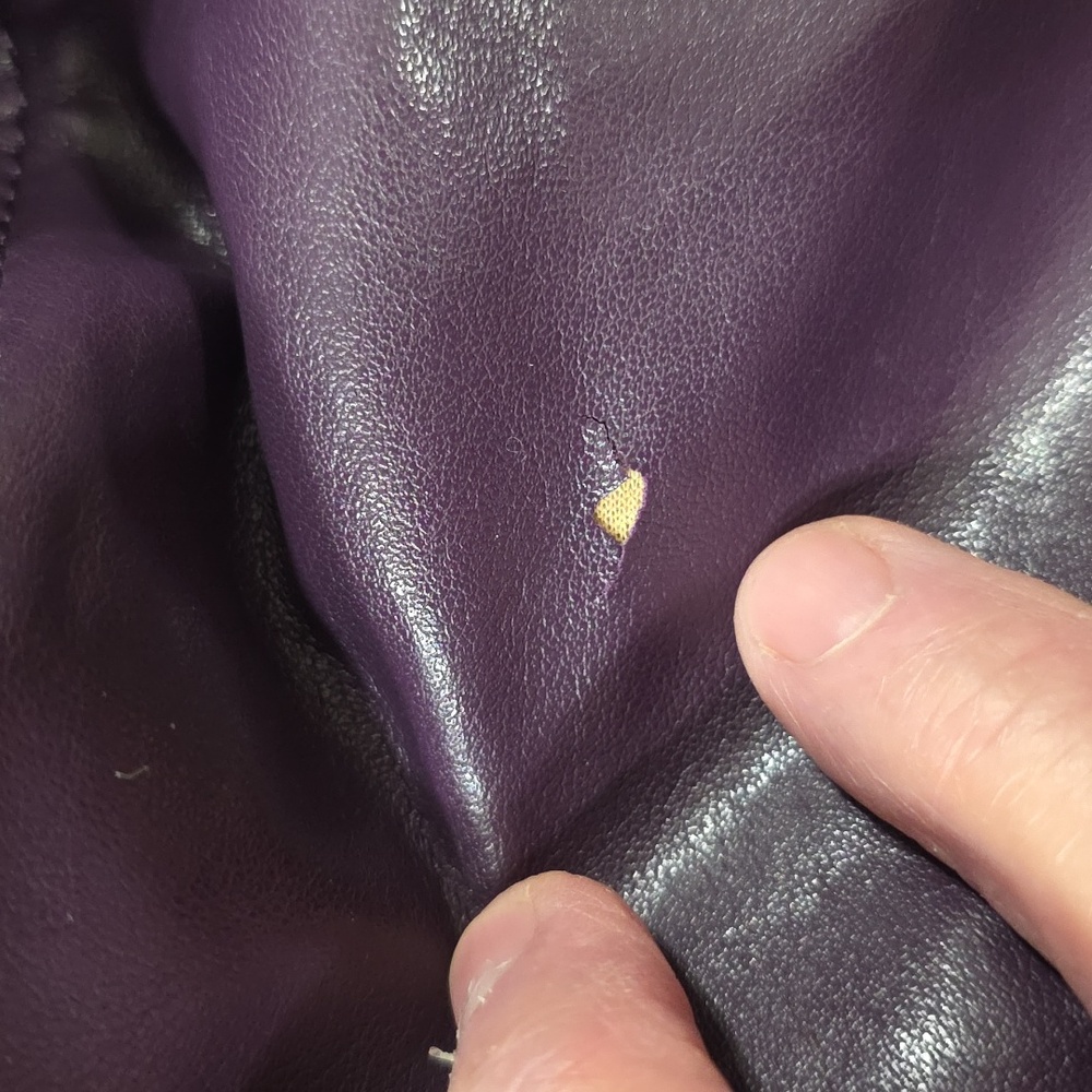 Chloe?? Large Hobo Bag Purse Purple Faux Leather Big Bead Zips Key Chain *READ* - Picture 13 of 13